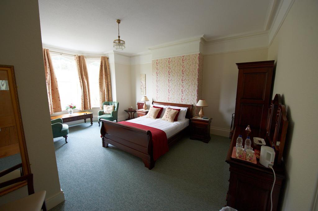 Отель Buckley Arms Dinas Mawddwy Экстерьер фото